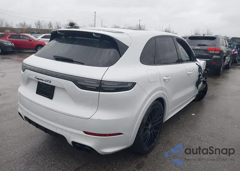2021 Porsche Cayenne Gts z USA, uszkodzony, nr VIN WP1AG2AY9MDA34306